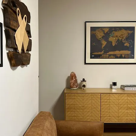 Cosy, Self Chech-in For Family In Oldtown Appartamento