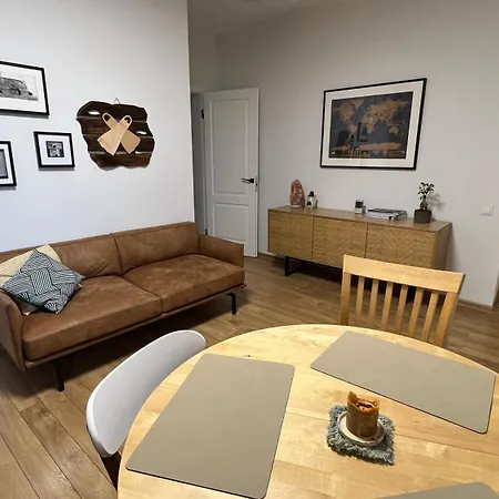 Cosy, Self Chech-in For Family In Oldtown Appartamento *